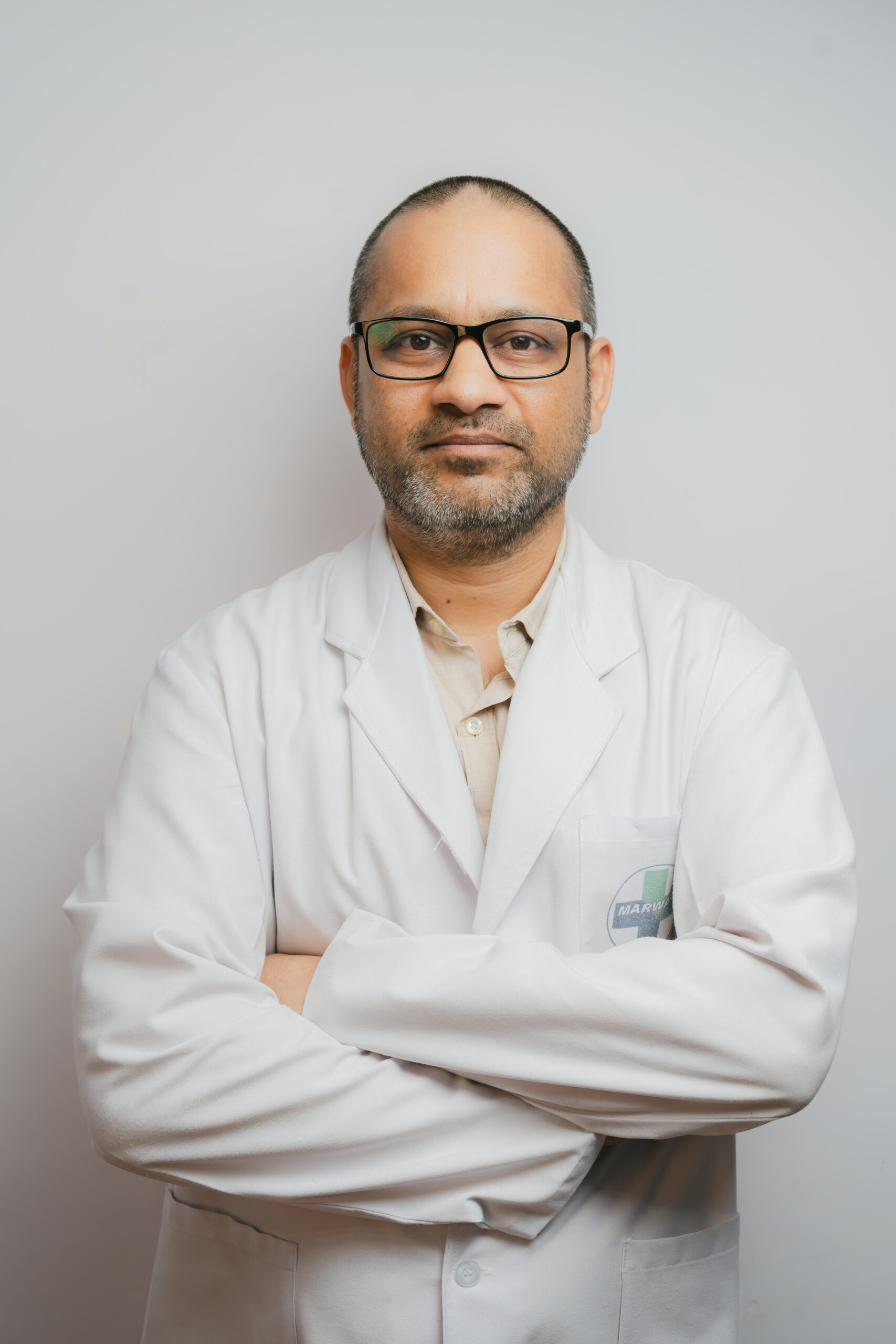 >Dr. Rochak Tater